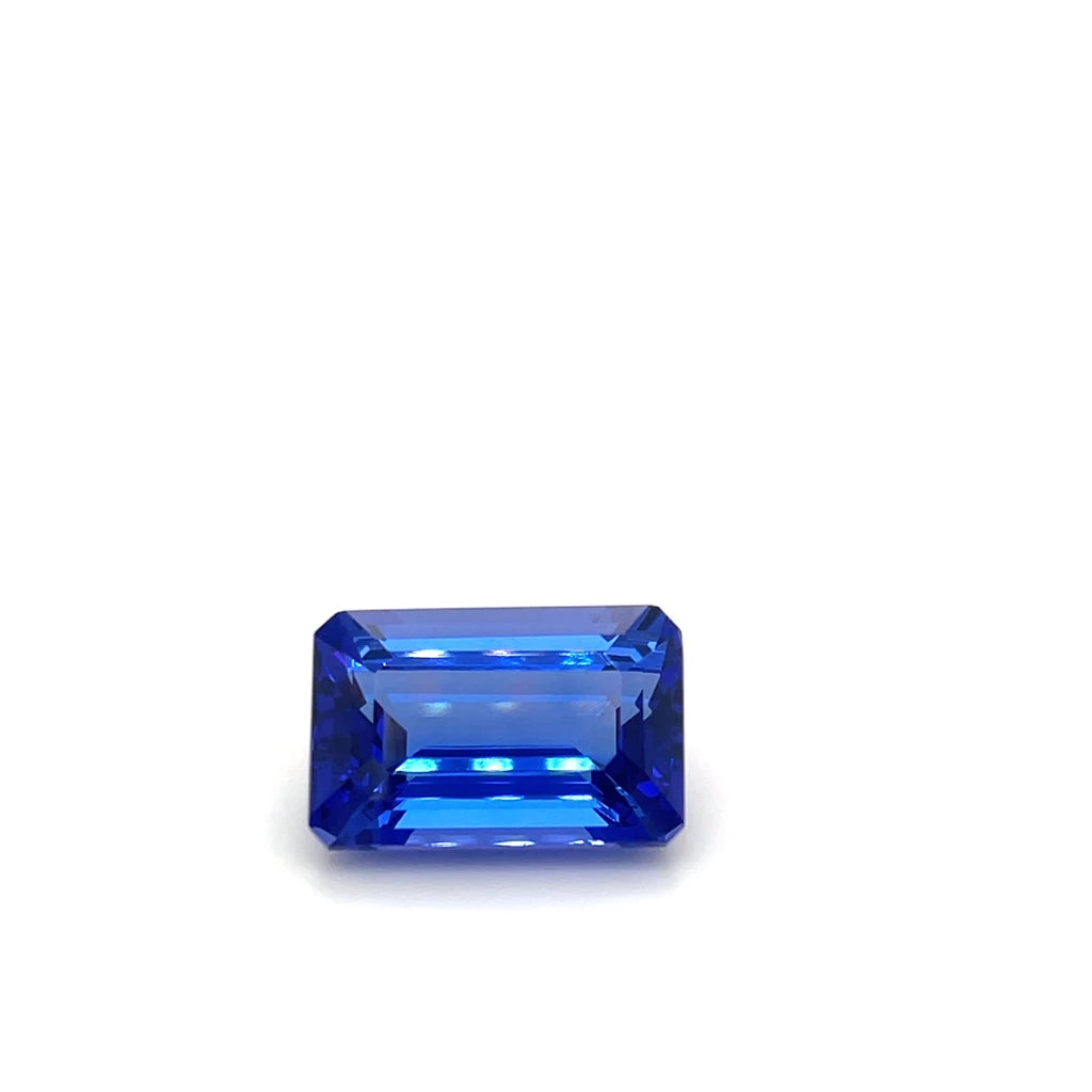 20.06 Carat Tanzanite Gemstone, AAAA Color, Emerald Cut (18.5 x 12.4 x 9mm) (UN-0188)