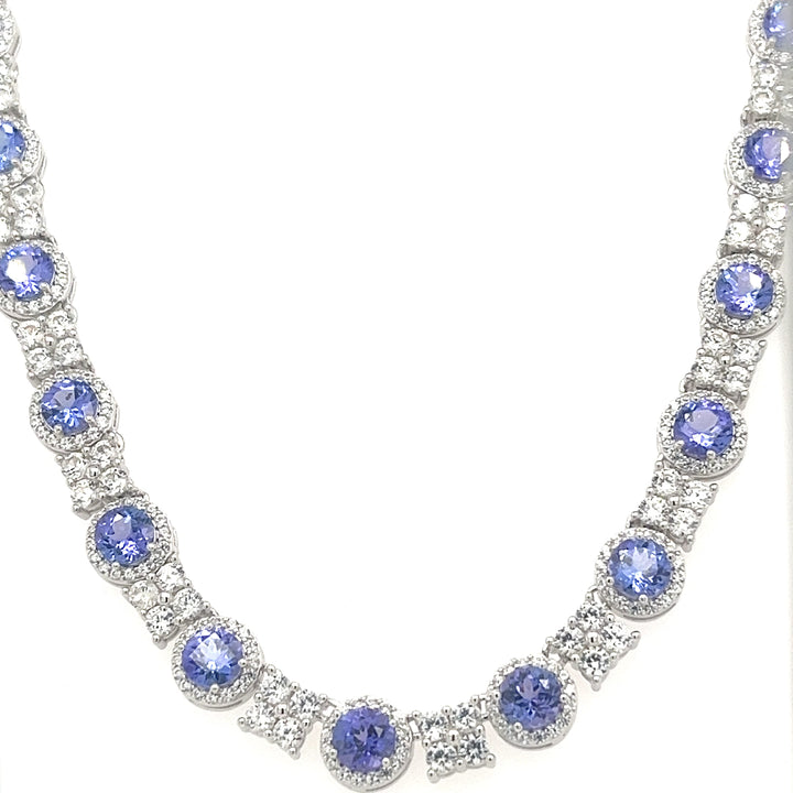 11.49 Carats of Tanzanite: A Dazzling Necklace (PJC32774N) - 11.49 Carats of Tanzanite: A Dazzling Necklace (PJC32774N)