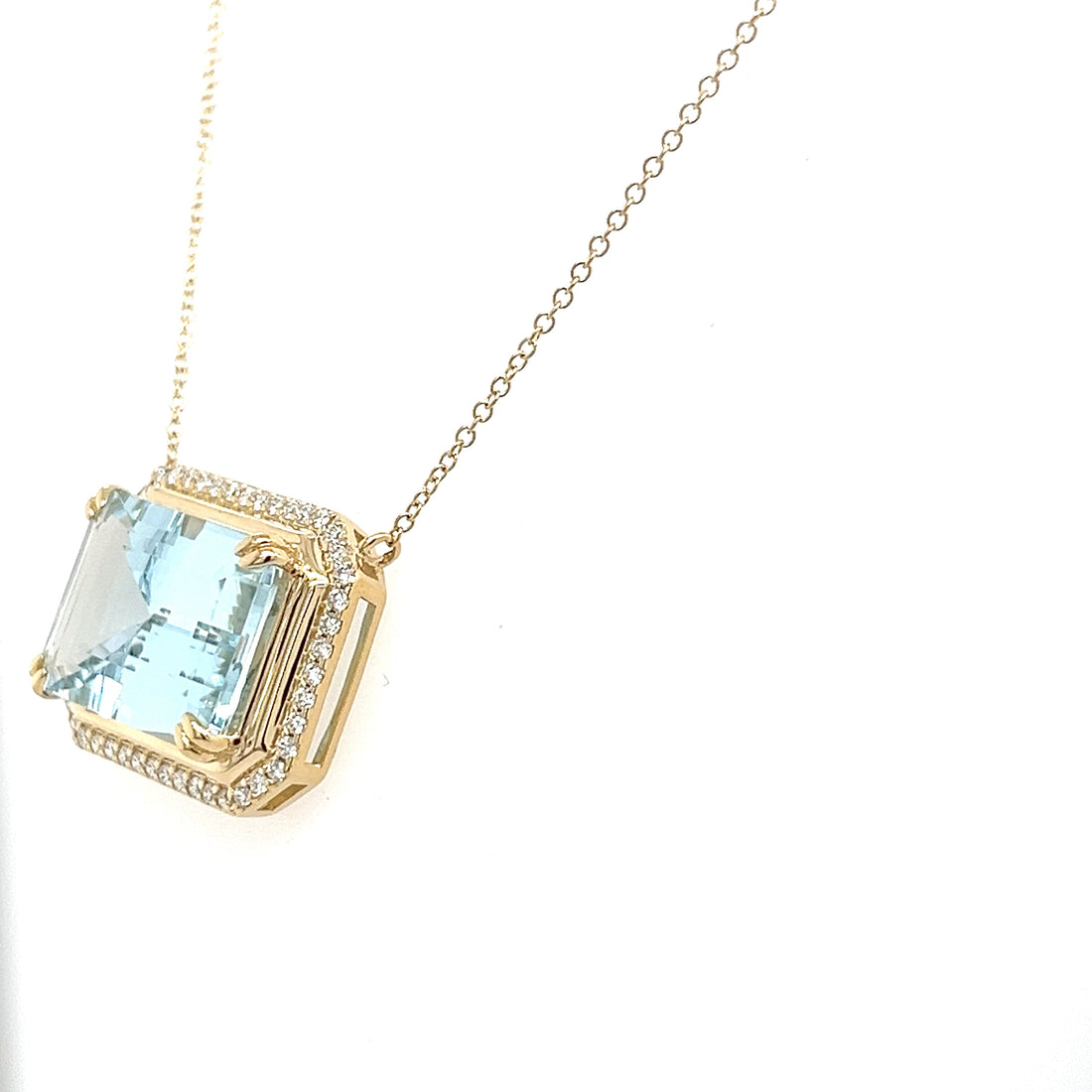 Luxurious 14K Yellow Gold Necklace with 6-Carat Octagon-Cut Aqua Stone – Timeless Elegance (PJC34168N)